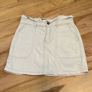 Free People Tan Mini Skirt with Front and Back Pockets Size Medium